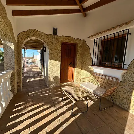 Victor Villa *